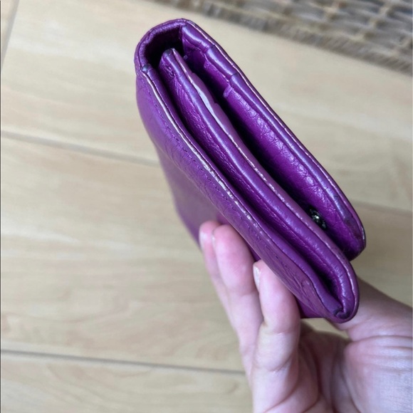 Marc by Marc Jacobs Wallet - Picture 6 of 8